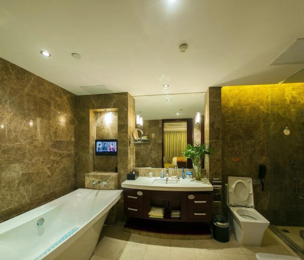 Dongfang Hotel Weifang Zewnętrze zdjęcie